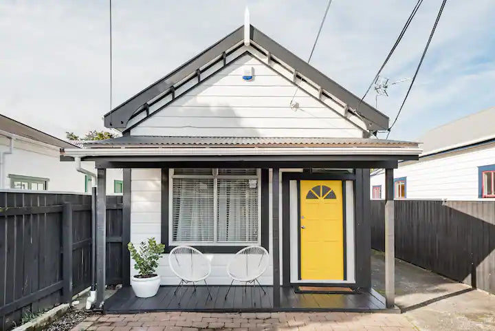 Heritage Cottage in the Heart of Petone