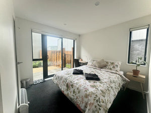 Cozy and Sunny room